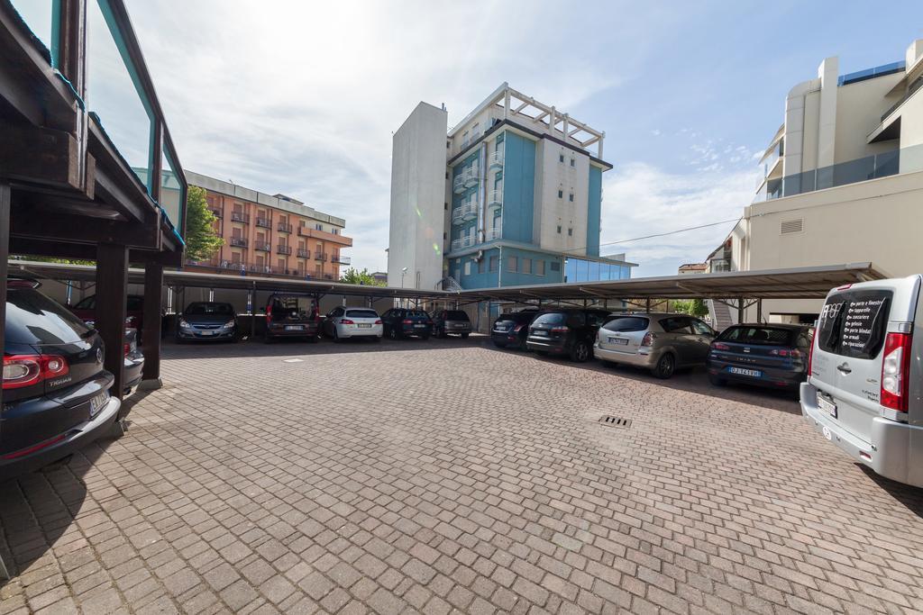 Hotel Garden Cesenatico Εξωτερικό φωτογραφία
