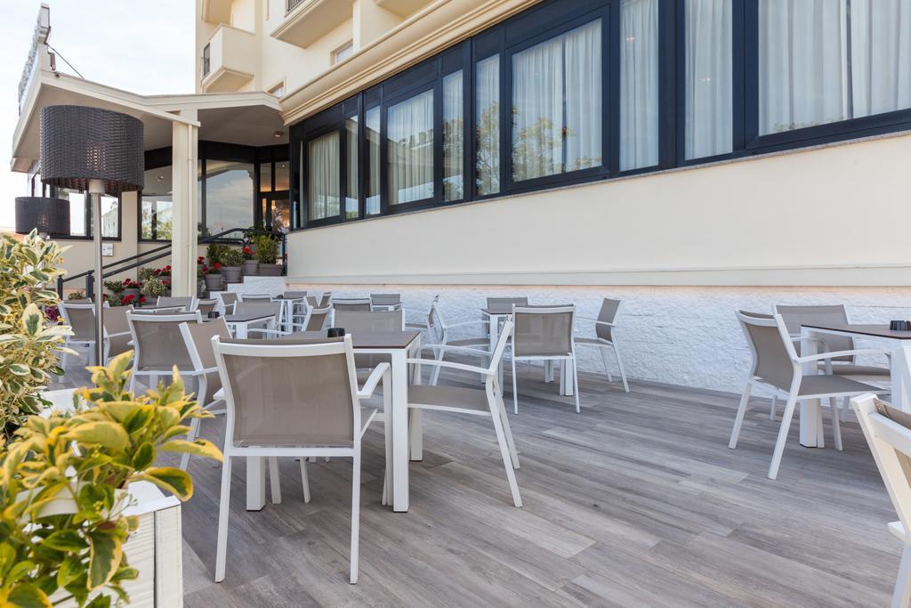Hotel Garden Cesenatico Εξωτερικό φωτογραφία